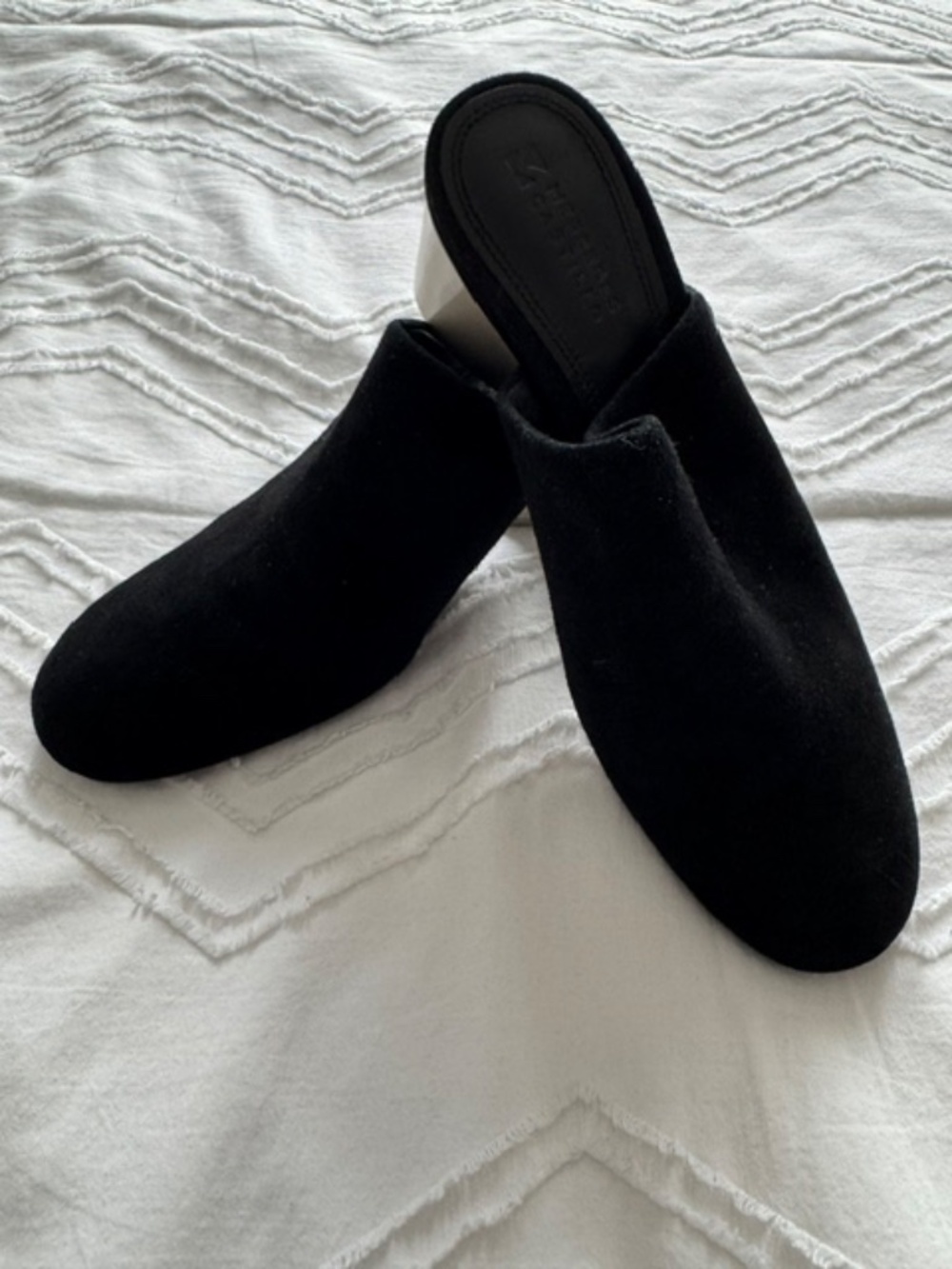 MERCEDES CASTILLO SUEDE MULES - Black - Size 7.5 - Picture 2 of 11